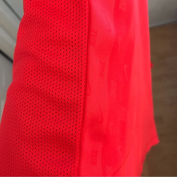 Nike Dri fit Soccer Training Shirt All Over Swoosh Nike Logo - Picture 9 of 9